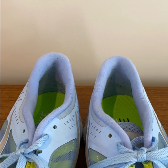 COPY - Women’s light blue Nike Free 5.0 - Picture 5 of 7